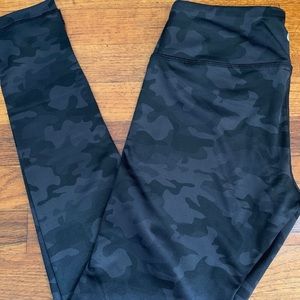 Brand New Black Camo Legging